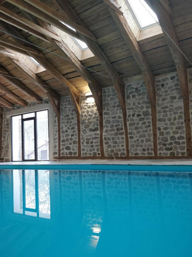 Les Fayettes Hotell Montregard Exteriör bild